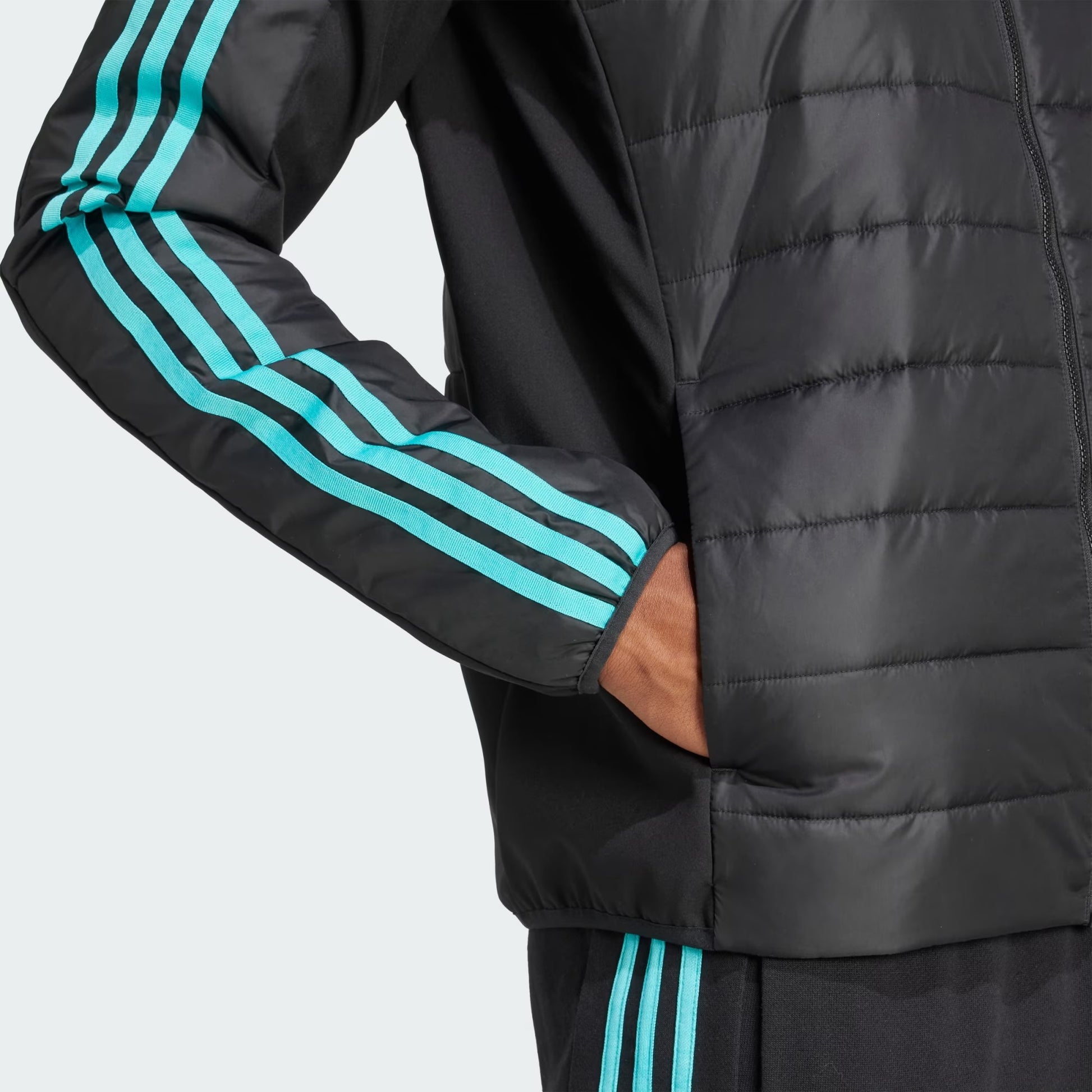 Chamarra Mercedes Oficial 2025