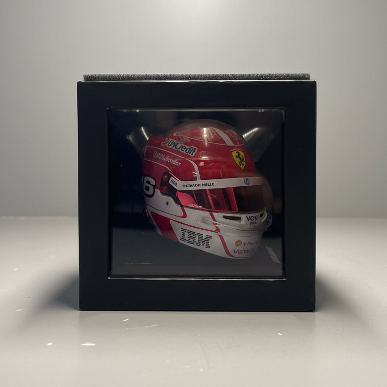 Casco F1 Ferrari Charles Leclerc 2025