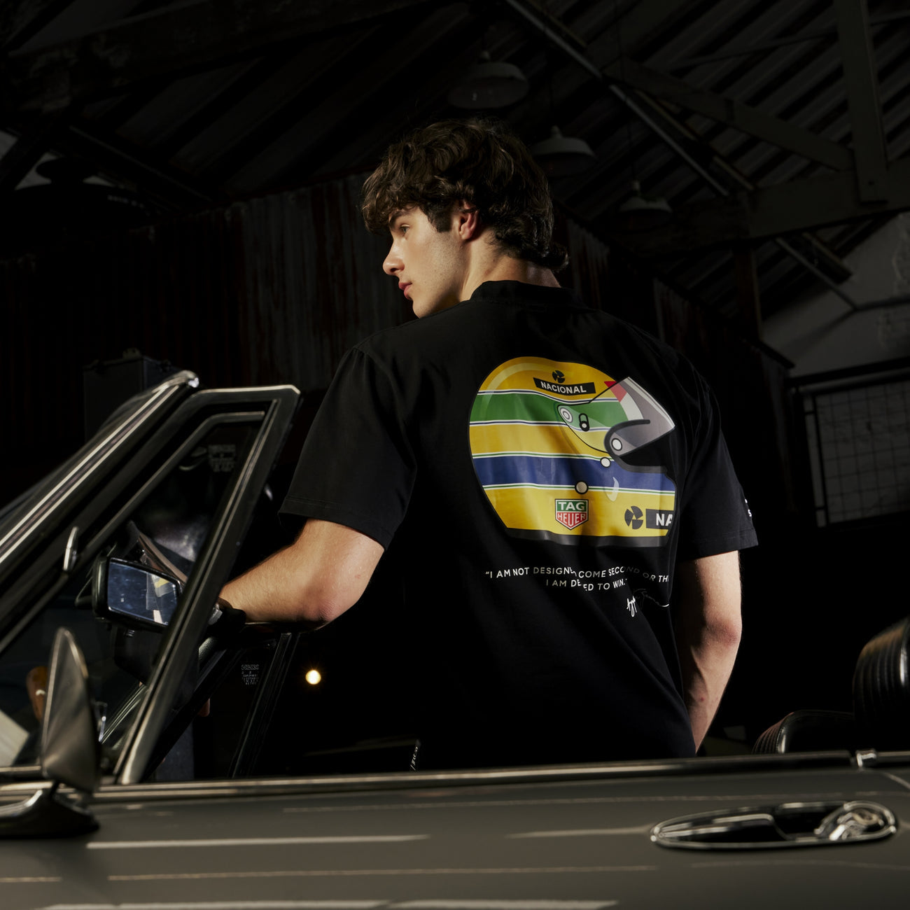 Playera F1 Ayrton Senna 88 Negra Casco Tag Heuer 2026 Oficial