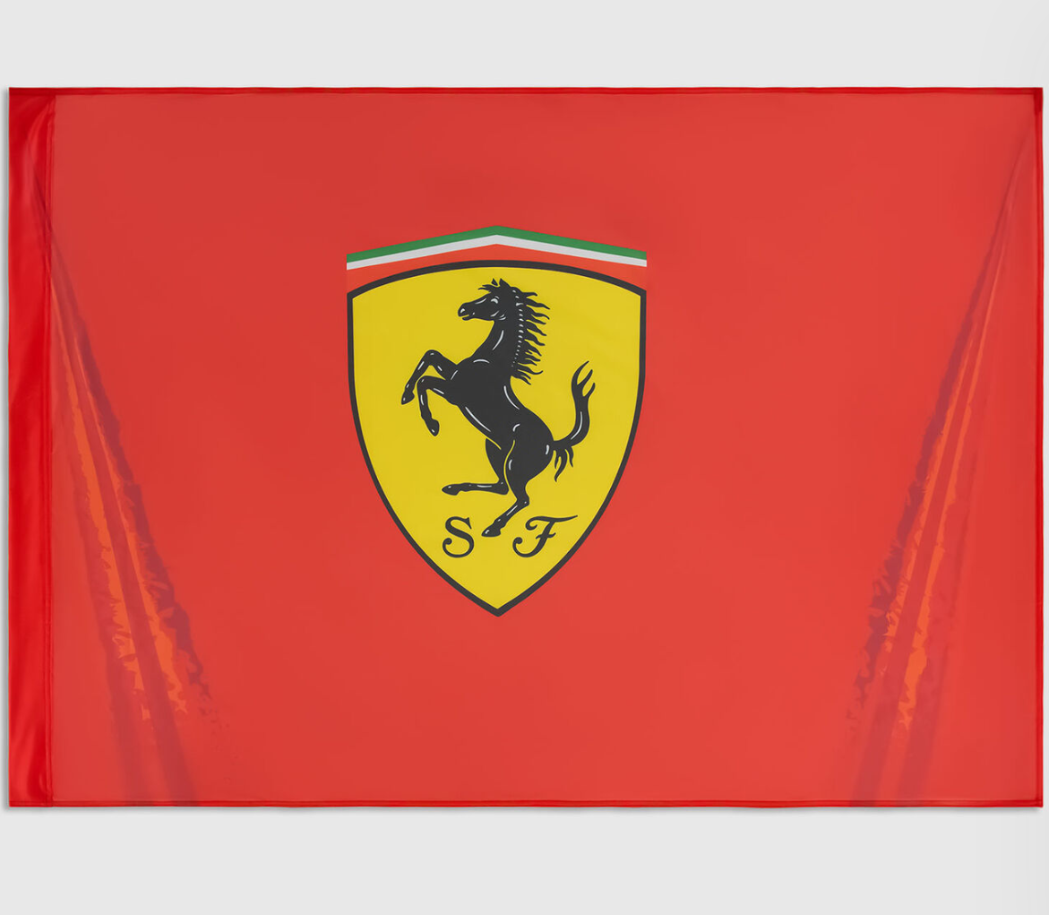 Bandera Team Ferrari 2026