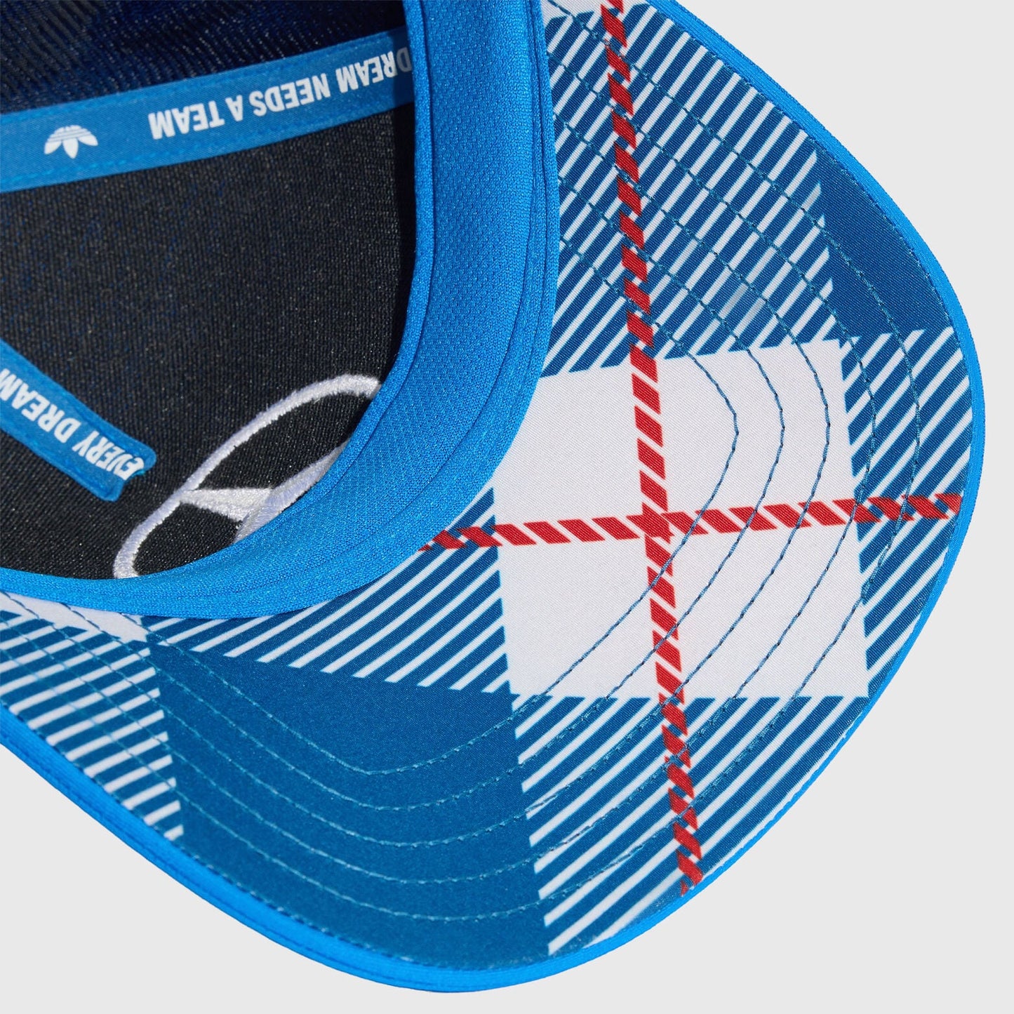 Gorra F1 Mercedes AMG Petronas GP Silverstone 2026