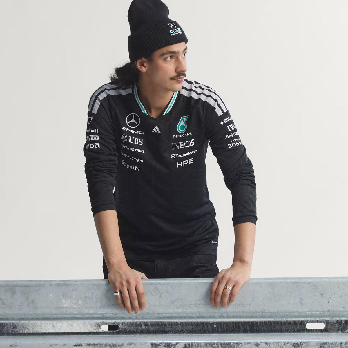 Camiseta Manga Larga F1 Mercedes AMG Petronas Piloto Version 2026