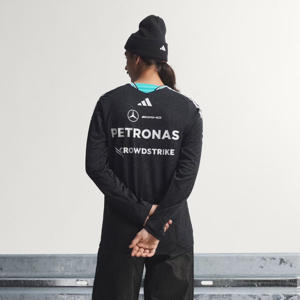 Camiseta Manga Larga F1 Mercedes AMG Petronas Piloto Version 2026
